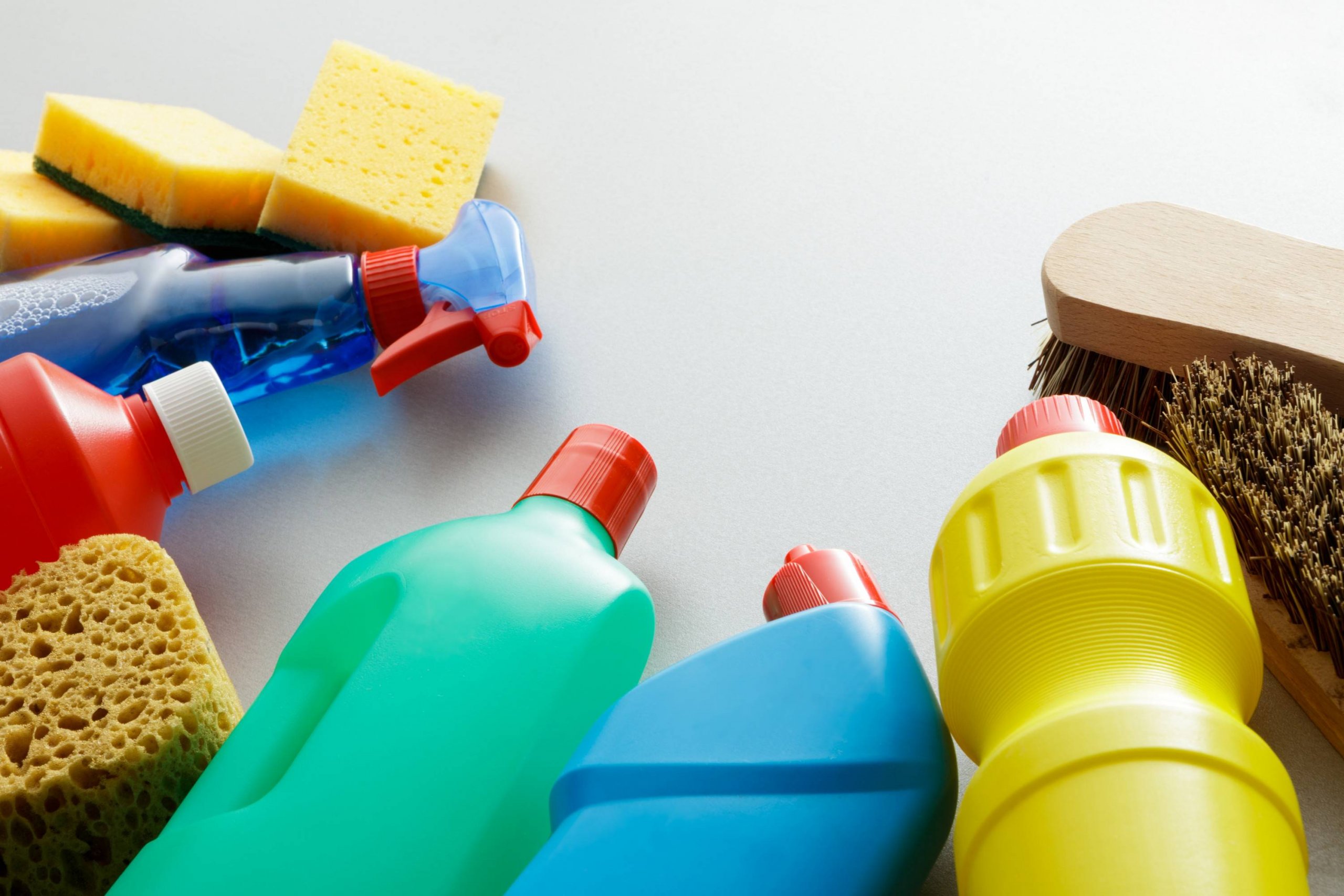 Como escolher os melhores produtos para limpar a casa?