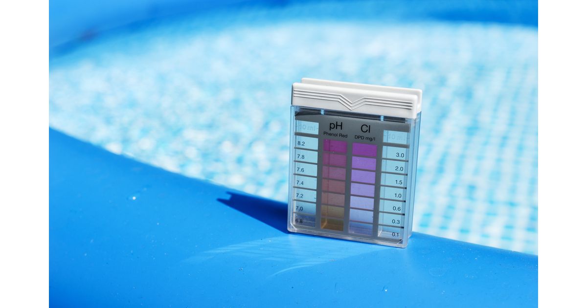 O verão chegou! Como limpar a piscina inflável para se refrescar nos dias de calor