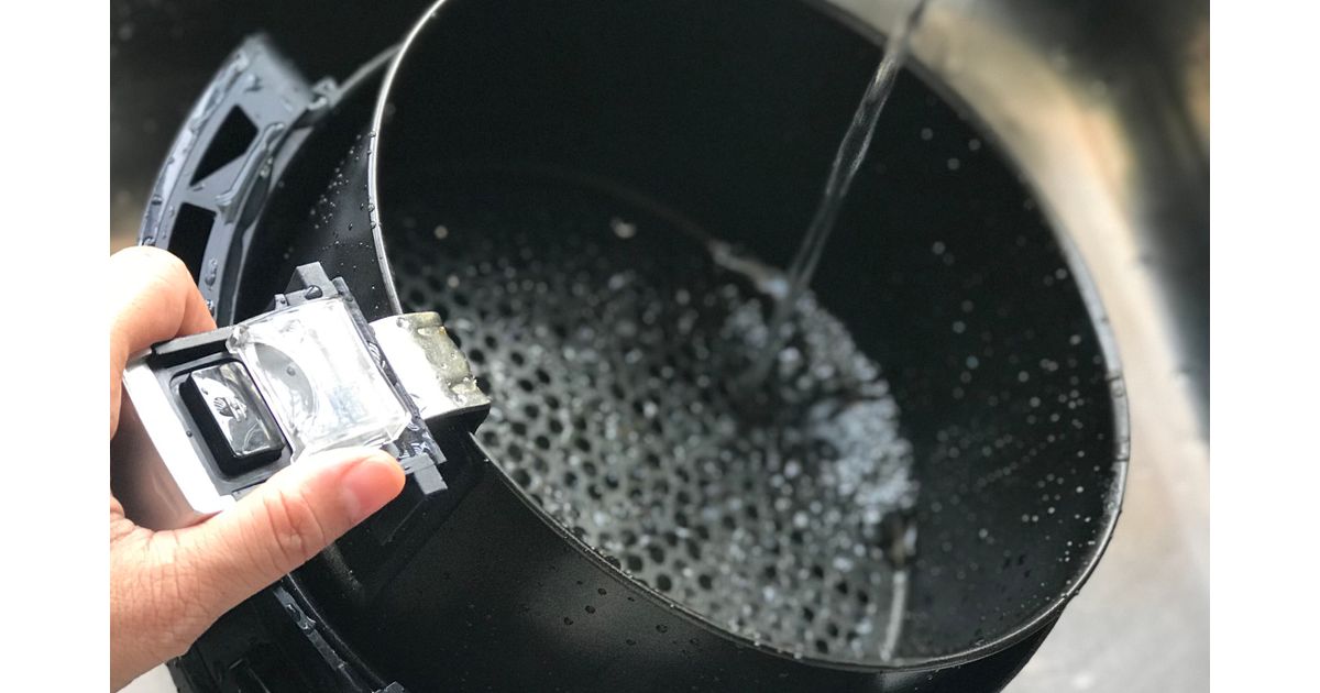 Como limpar airfryer em poucos passos?