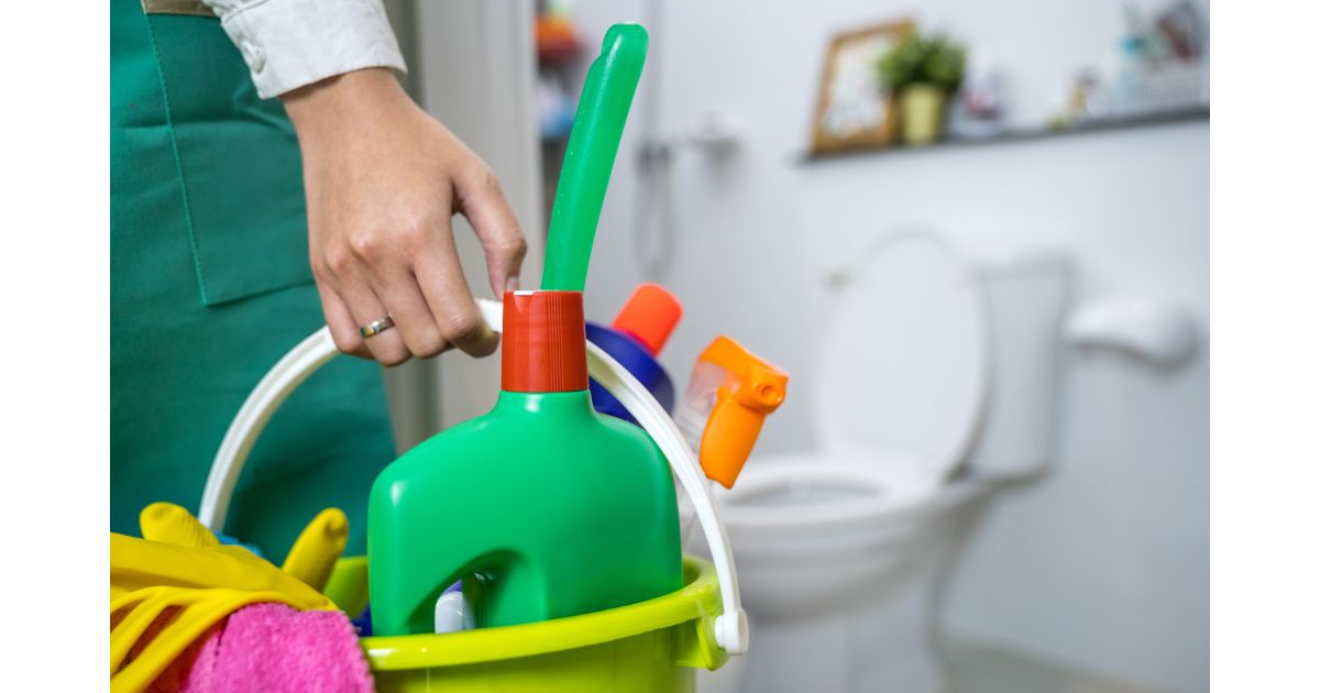 Você realmente sabe usar os produtos de limpeza? Dê adeus ao desperdício na faxina da casa