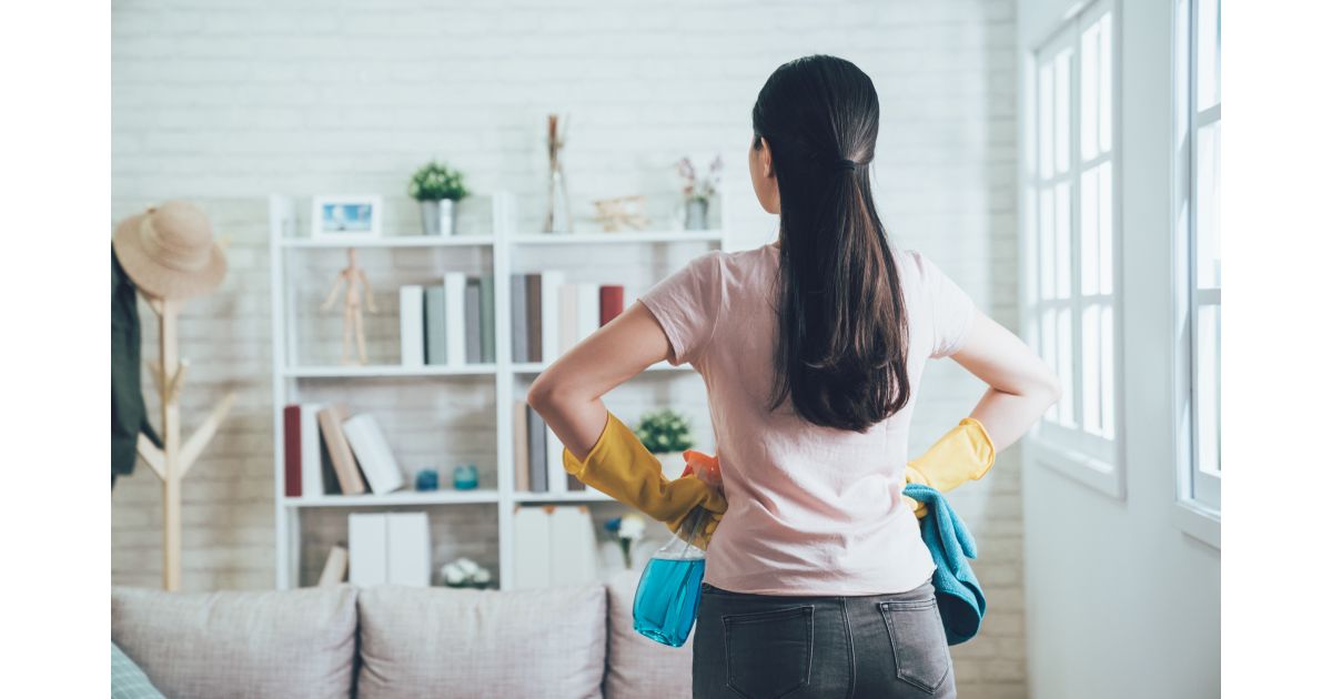 Como manter a casa limpa por mais tempo? Hábitos para adotar o quanto antes