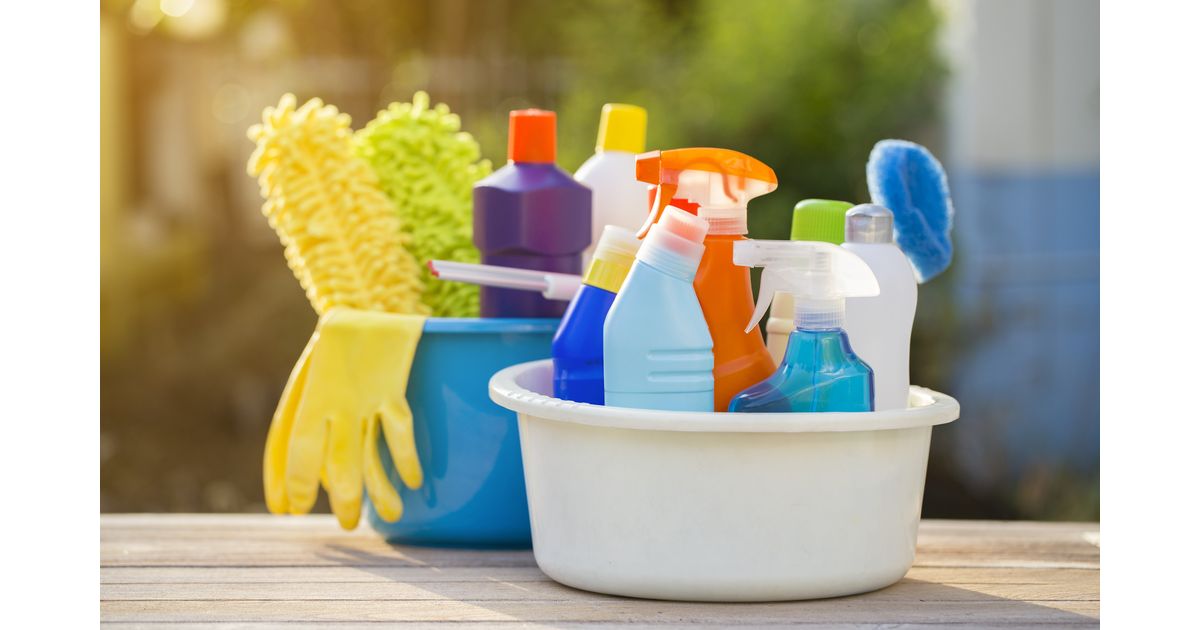 Para que servem os produtos de limpeza? Saiba como usá-los com eficiência