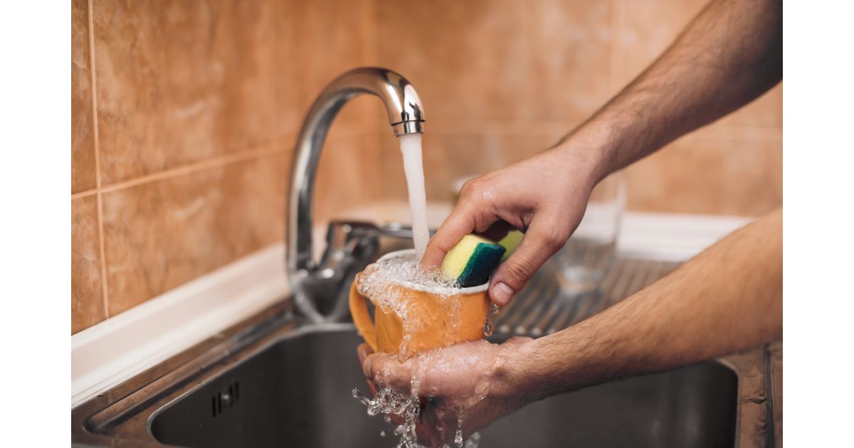 6 materiais que você pode (e deve) limpar com detergente