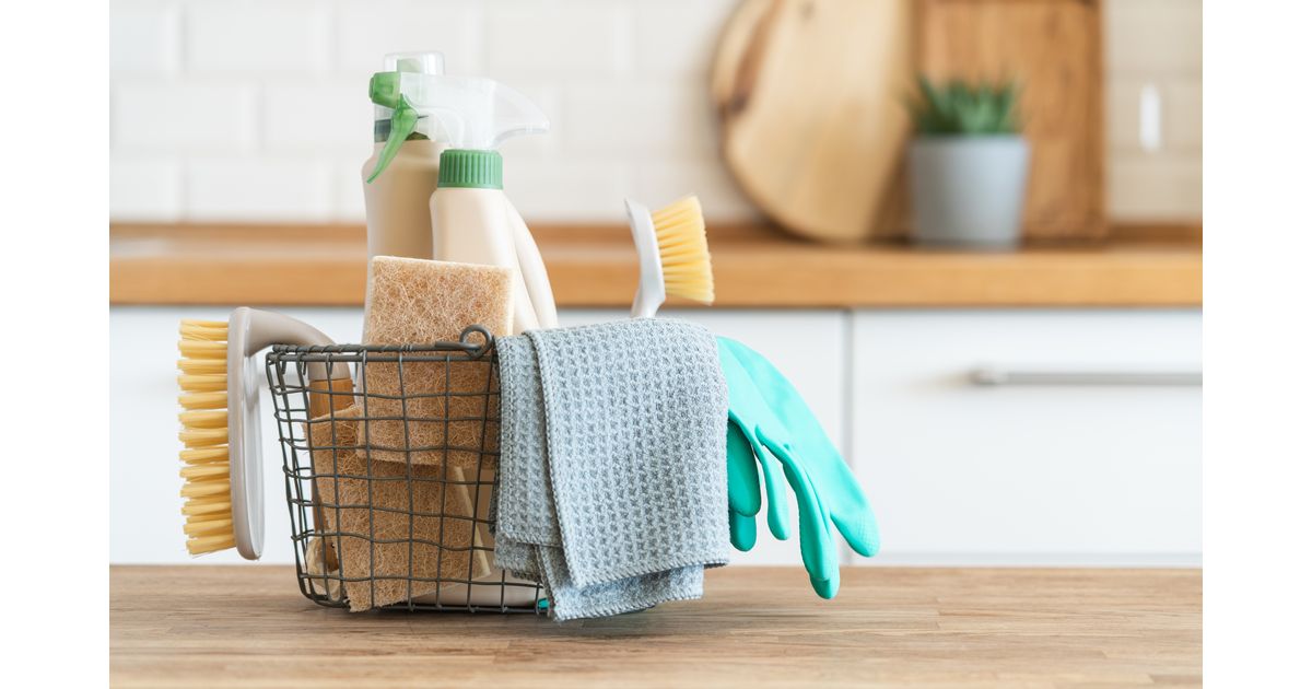 Kit de limpeza: 10 produtos que não podem faltar na sua casa
